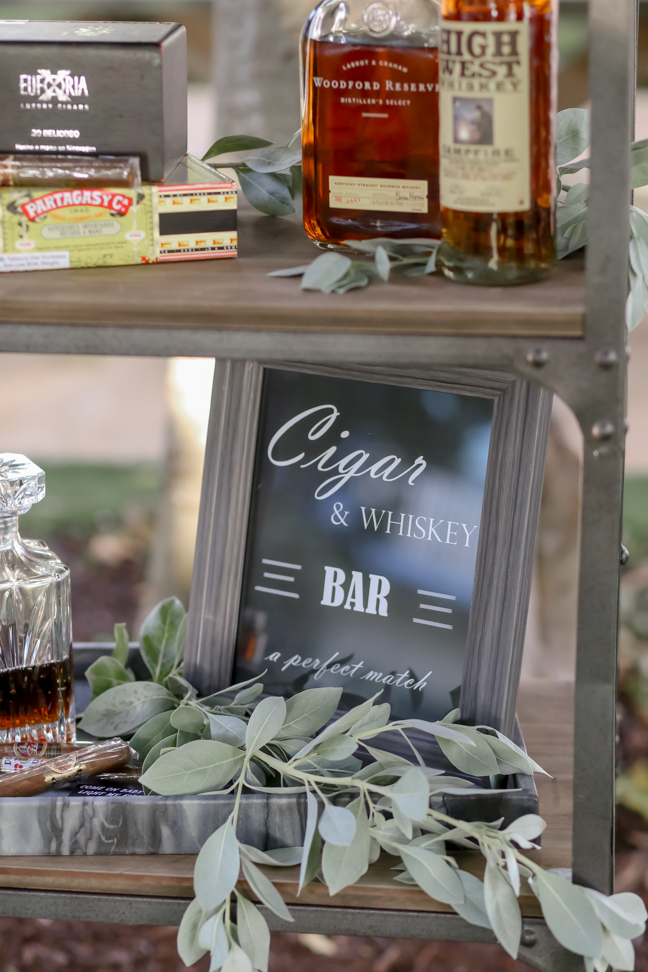 Lifelong Photography Studio Postcard Inn Stylized Shoot Featured Tacari Weddings