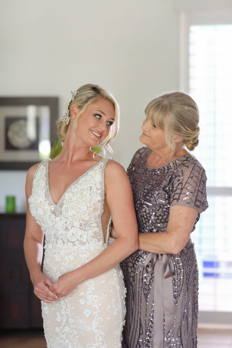 Lifelong Photography Studio Earthscapes Garden Room Featured Wedding