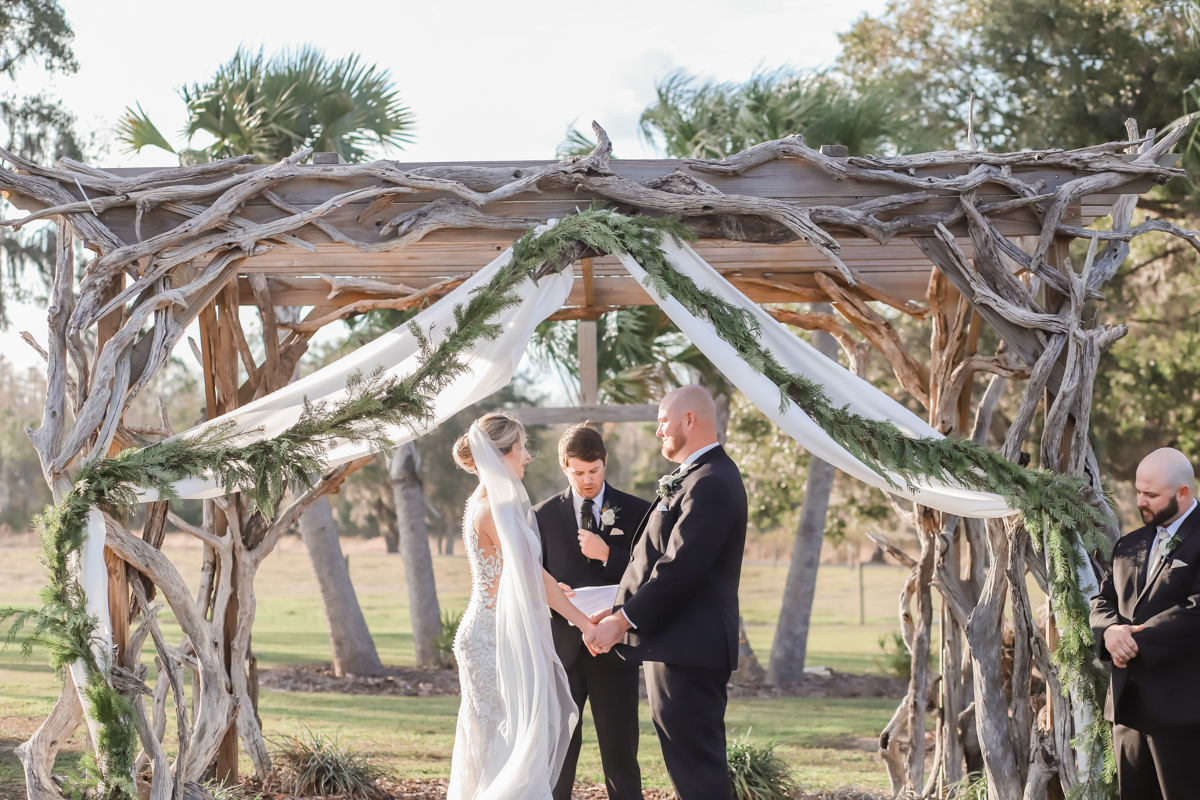 Lifelong Photography Studio Sunny Acres Lodge Featured Wedding Tacari