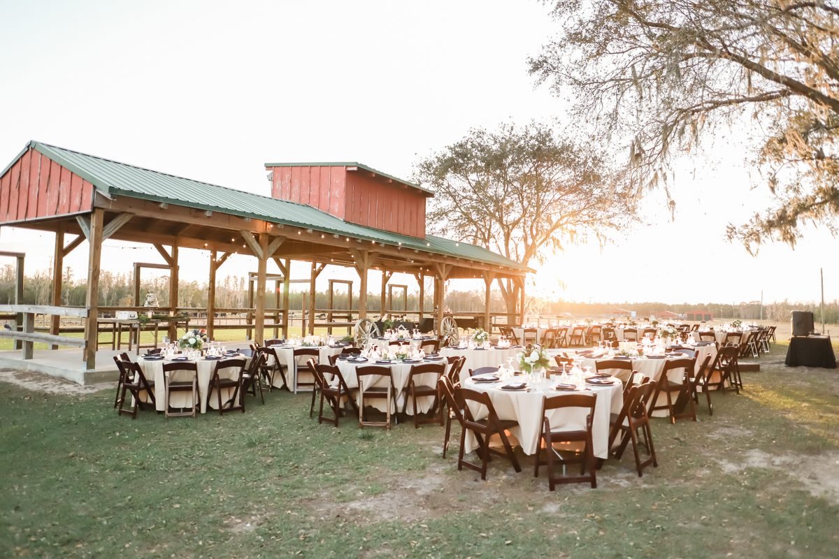 Lifelong Photography Studio Sunny Acres Lodge Featured Wedding Tacari