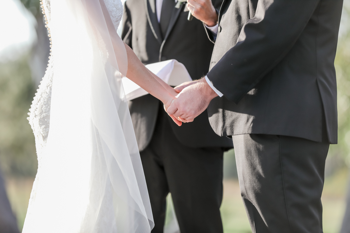 Lifelong Photography Studio Sunny Acres Lodge Featured Wedding Tacari