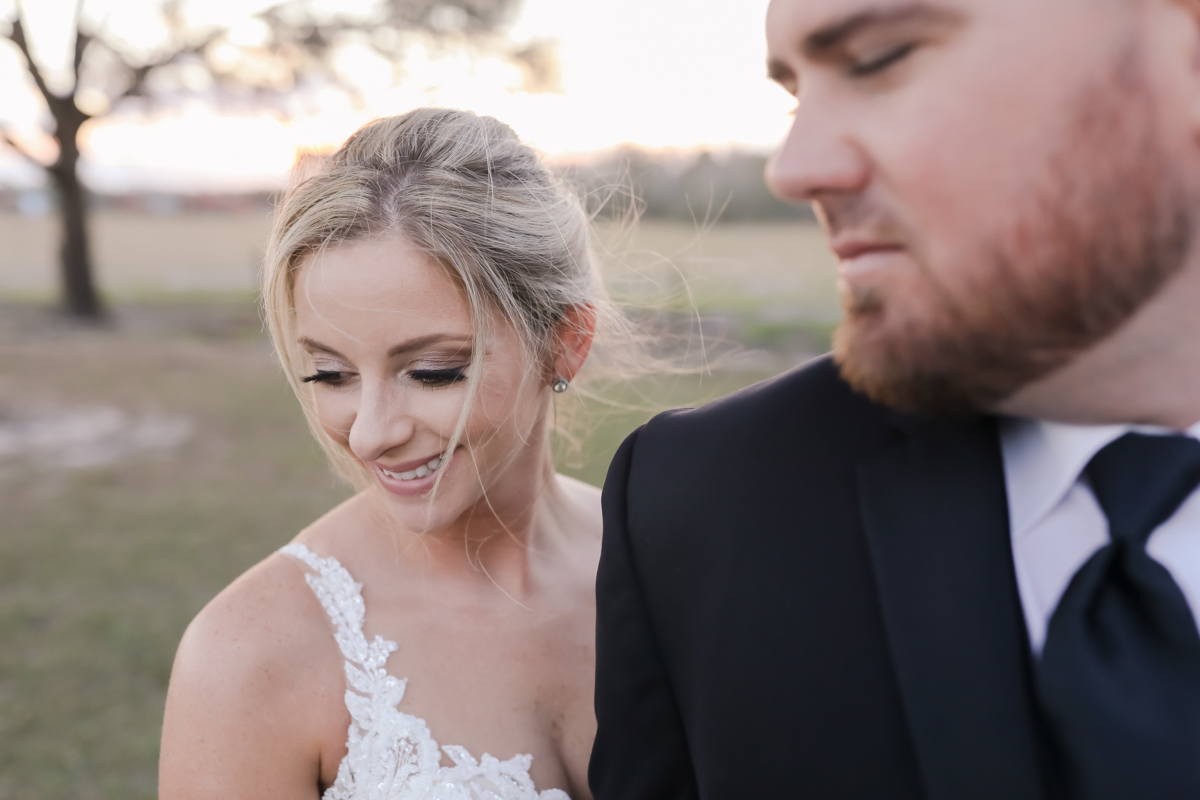 Lifelong Photography Studio Sunny Acres Lodge Featured Wedding Tacari