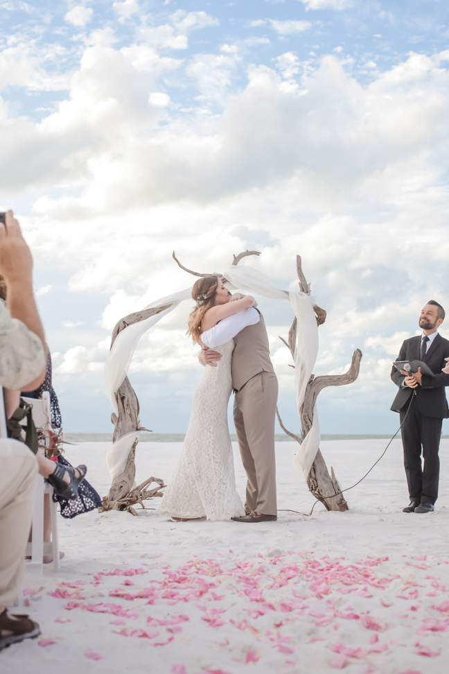 Lifelong Photography Studio Featured Wedding