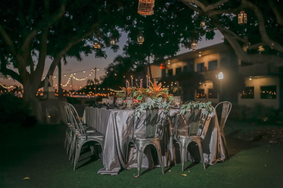 Lifelong Photography Studio Postcard Inn Stylized Shoot Featured Tacari Weddings