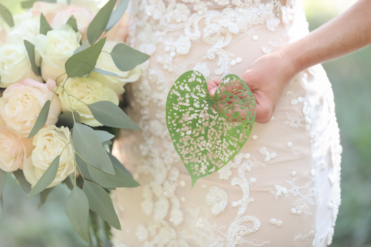 Lifelong Photography Studio Earthscapes Garden Room Featured Wedding