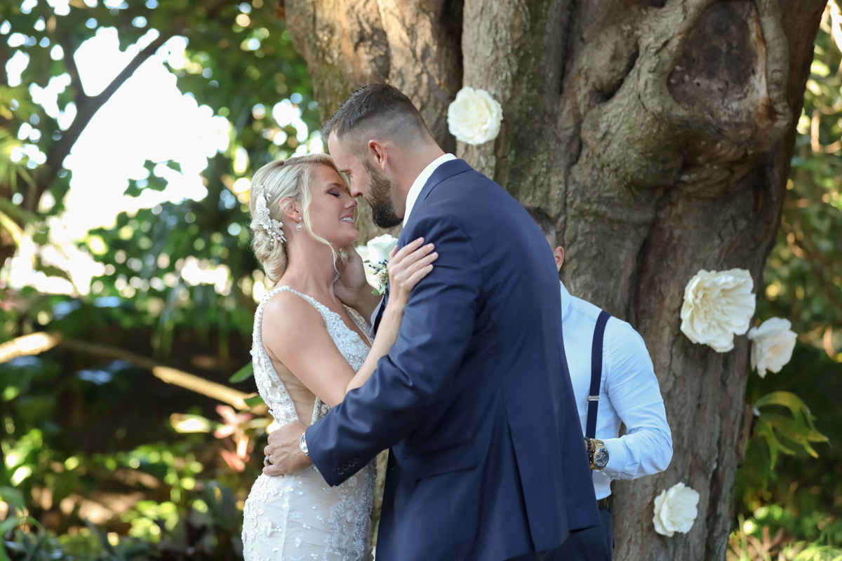 Lifelong Photography Studio Earthscapes Garden Room Featured Wedding