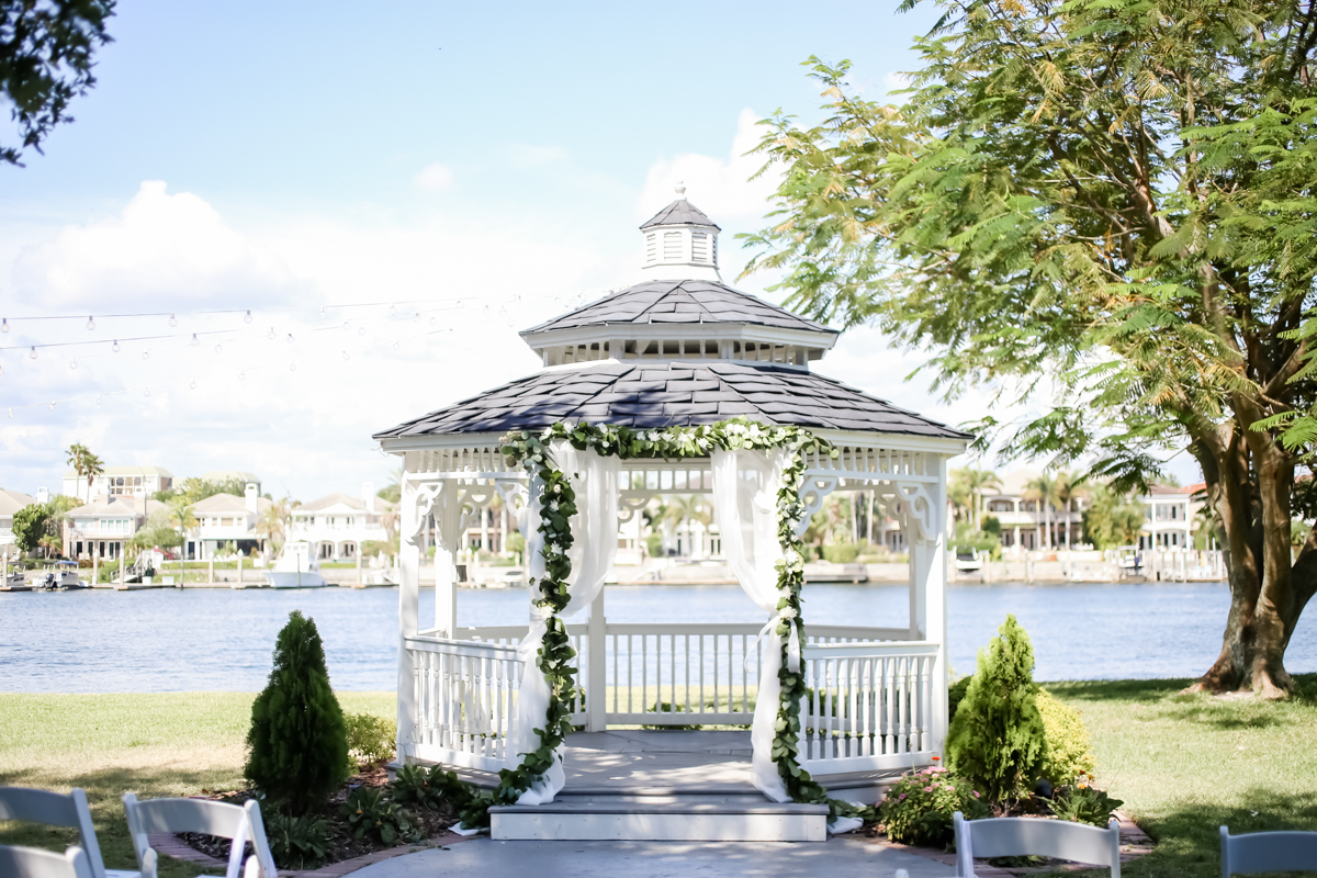 Lifelong Photography Studio Davis Island Garden Club Featured Wedding